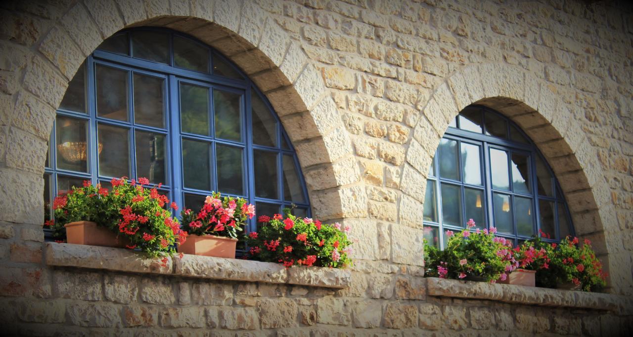 Hotel Burlatis Сент-Эними Экстерьер фото
